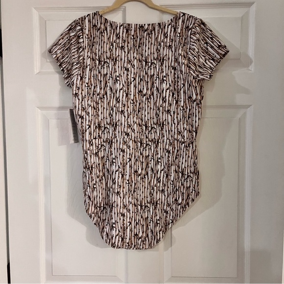 Mott50 Madeline Short Sleeve V Neck One Piece Swimsuit Bamboo Forest size Large - Picture 4 of 10